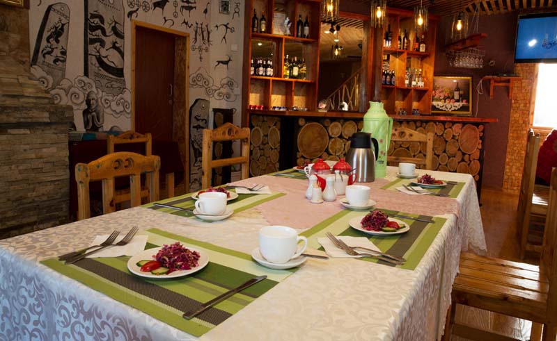 mongolia travel foods 